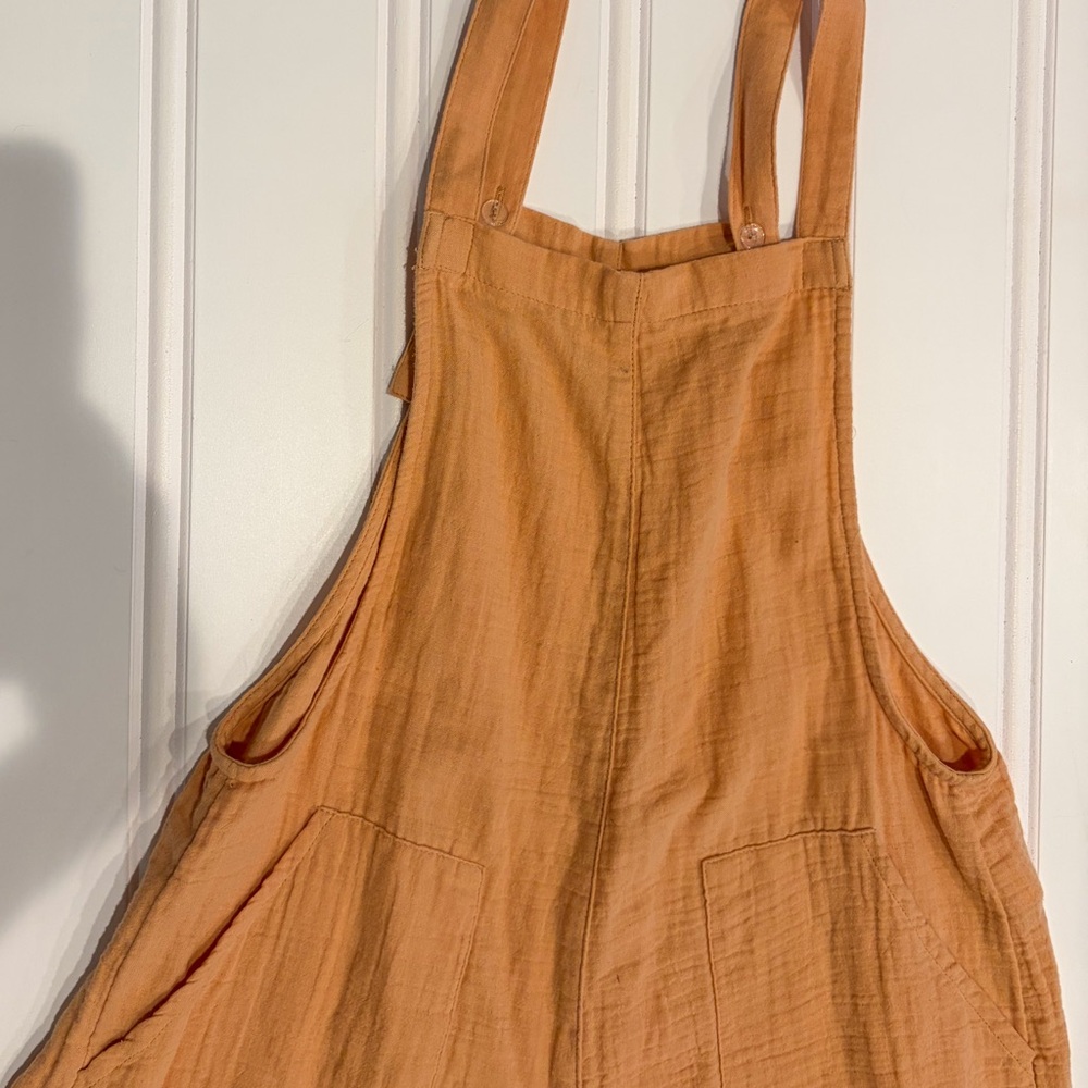 Billabong Women’s orange Shorts Romper - Picture 2 of 5